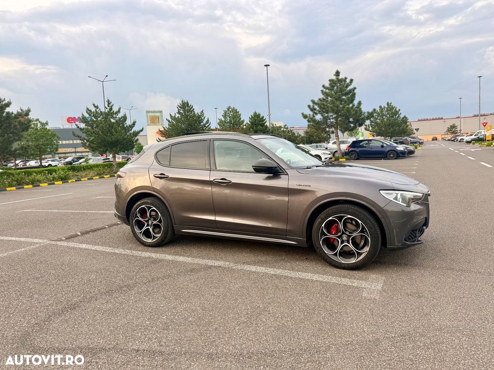 Alfa Romeo Stelvio 2.0 Turbo 16V AT8-Q4 Veloce - 2
