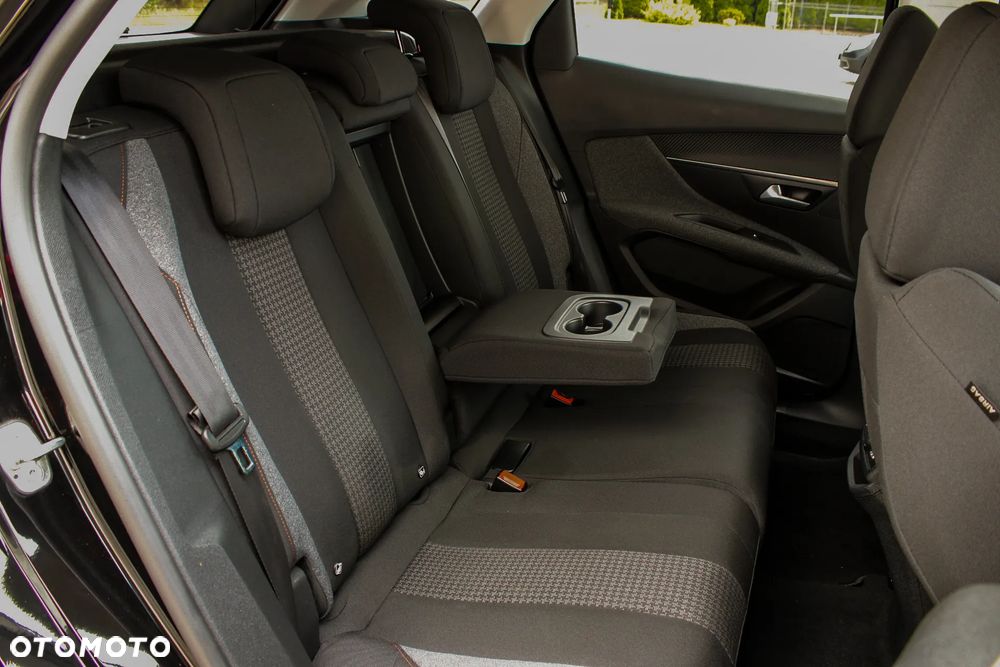 Peugeot 3008 - 22