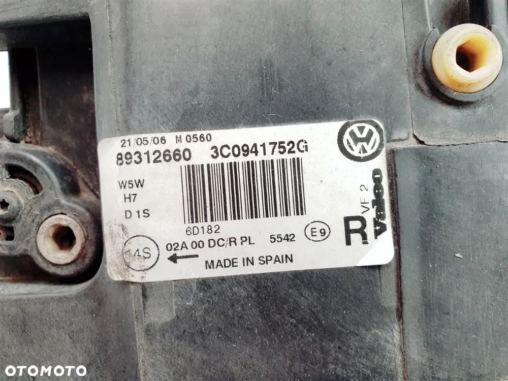 VW PASSAT B6 3C0 05-08r PRAWA LAMPA PRZÓD XENON EU - 7