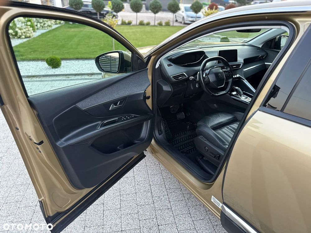 Peugeot 3008 - 22