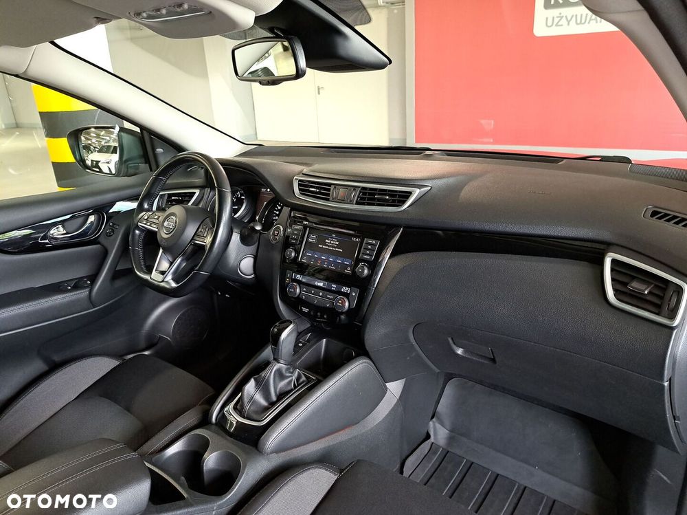 Nissan Qashqai 1.3 DIG-T N-Connecta DCT - 18