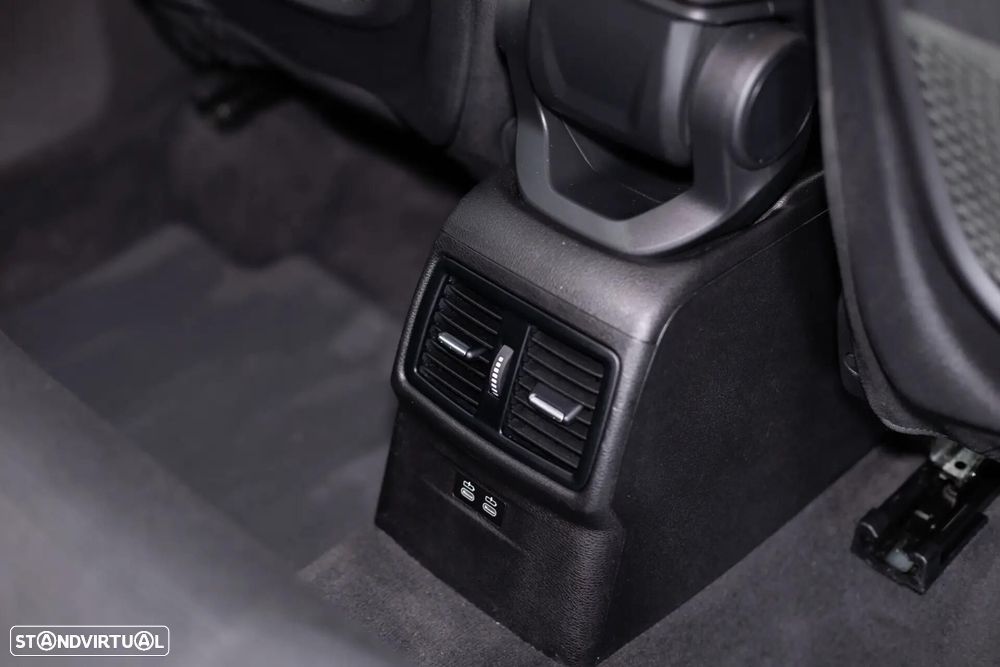 BMW X1 16 d sDrive Advantage Auto - 22