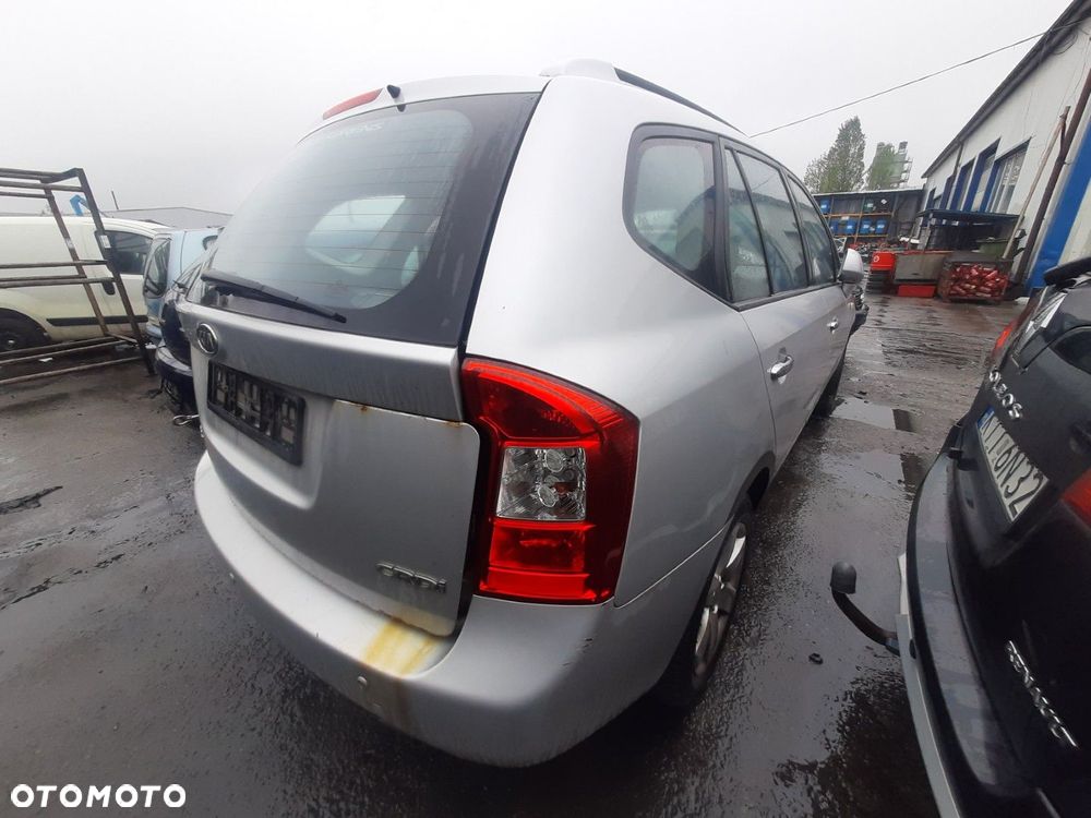 SPINKA Kia Carens III 2,0 CRDI 140 KM / 103KW 2006-2012 R 5 DRZWI LAK: FINE SILVER - 4