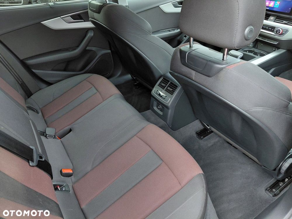Audi A4 Avant 40 TFSI mHEV S Line S tronic - 14