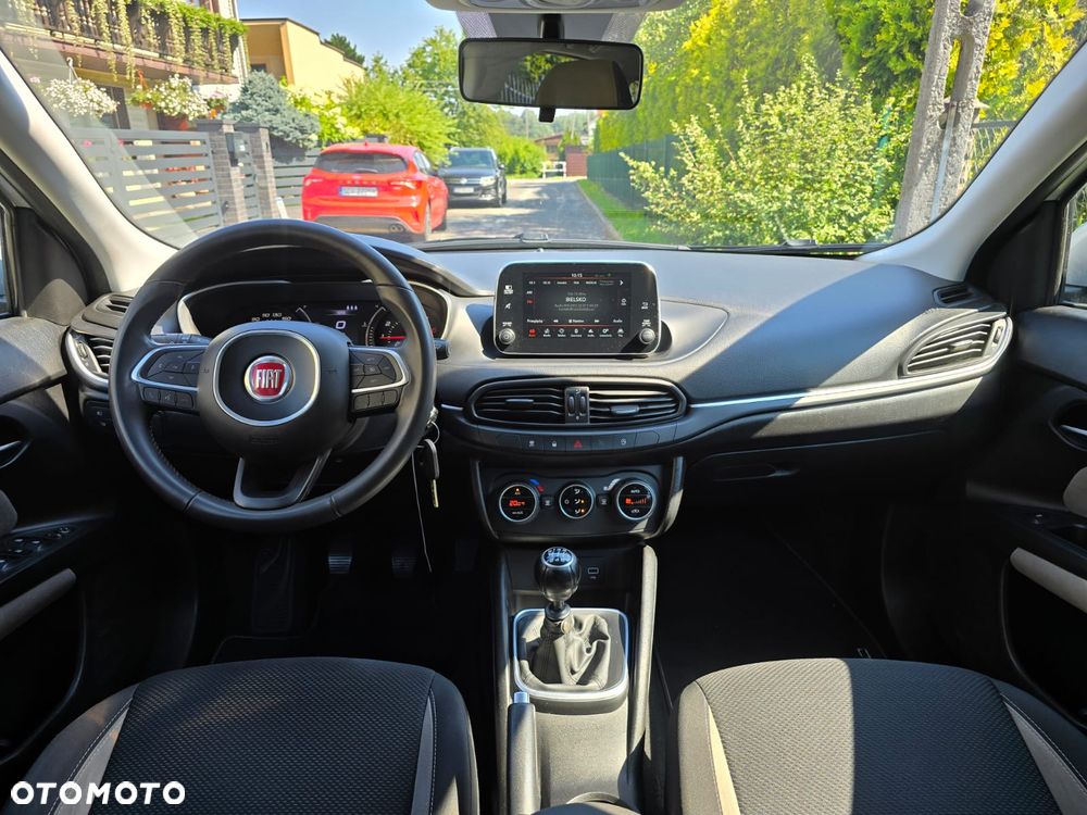 Fiat Tipo 1.4 T-Jet Lounge - 25