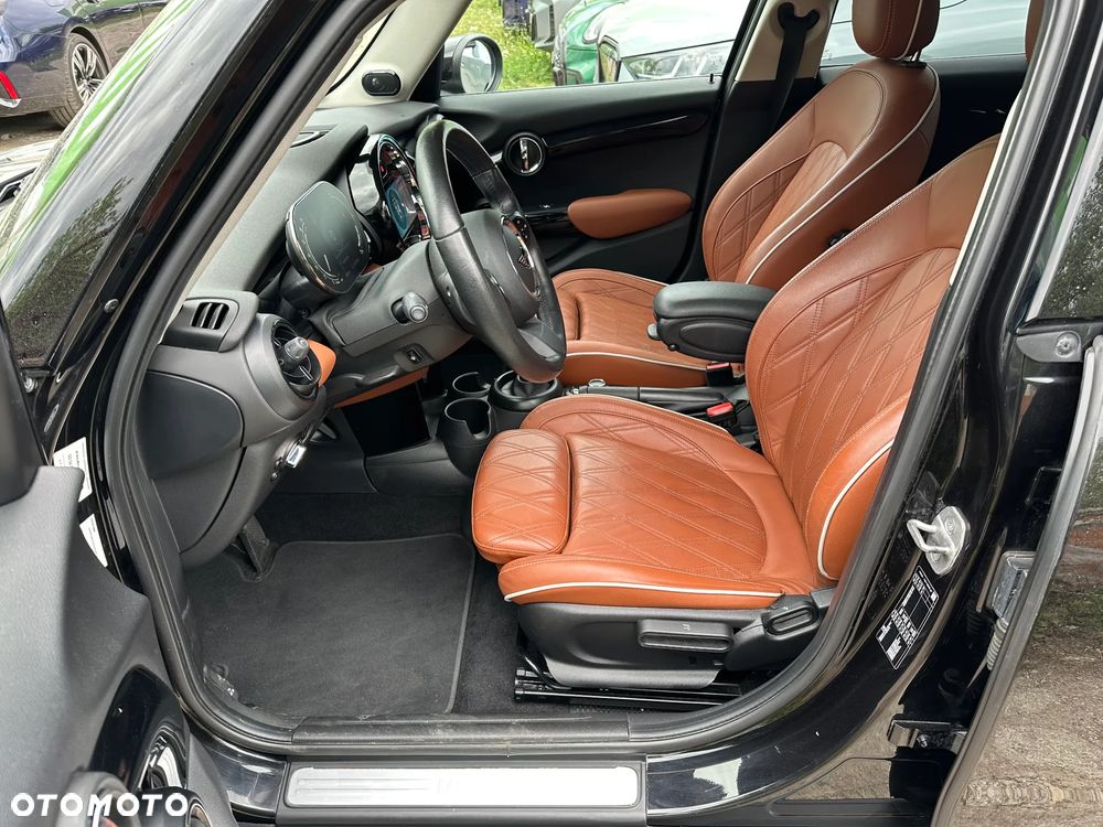 MINI Cooper Classic Trim - 7
