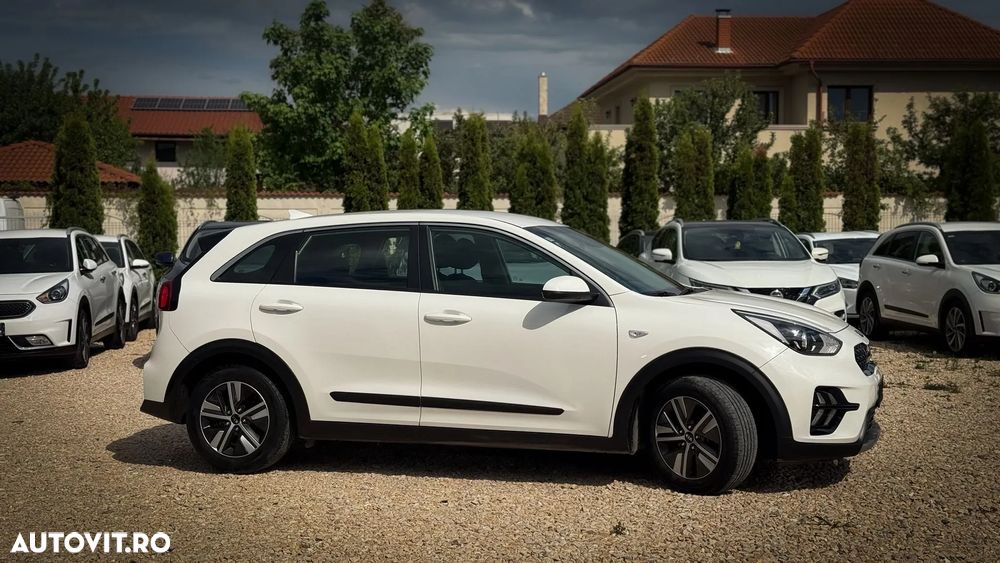Kia Niro 1.6 GDI HEV 2WD OPF Aut. Vision - 3