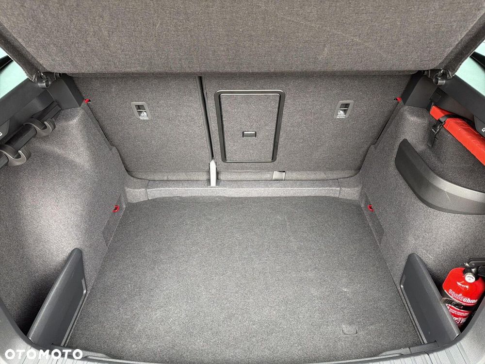 Skoda Karoq 1.5 TSI ACT Sportline DSG - 27