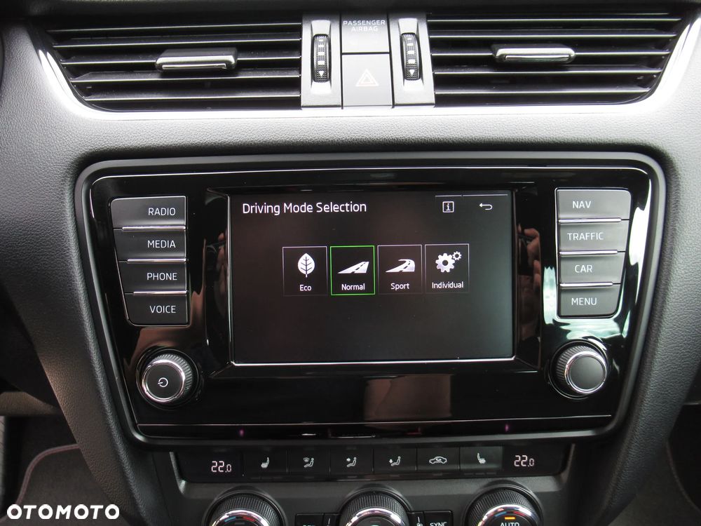 Skoda Octavia 2.0 TDI 4x4 DSG RS - 30