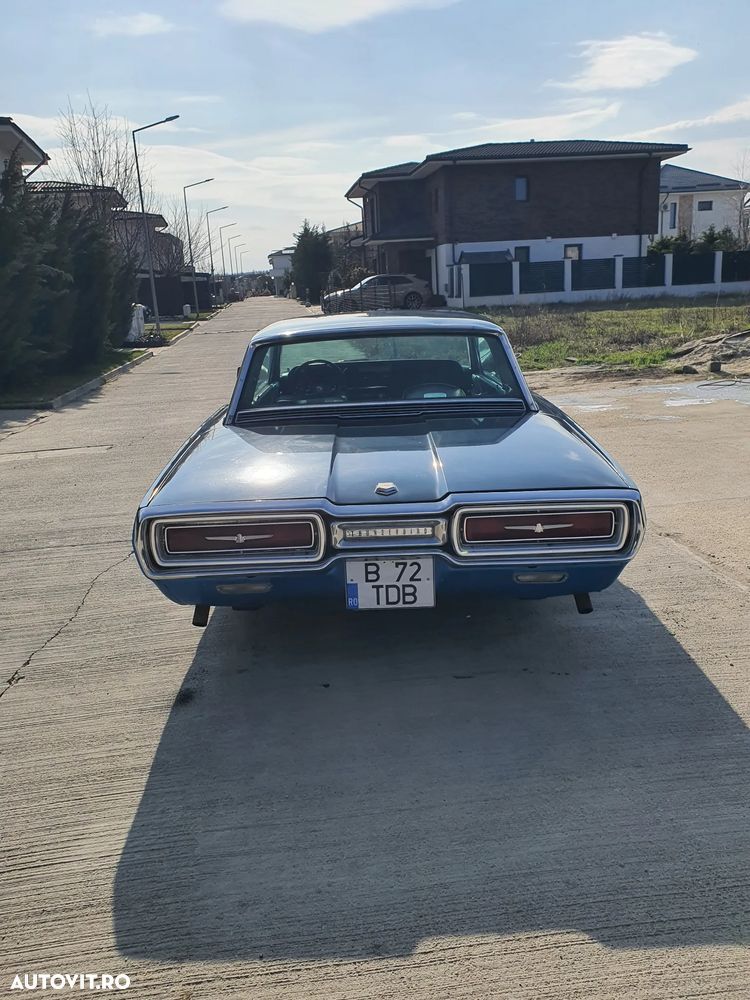 Ford Thunderbird - 5
