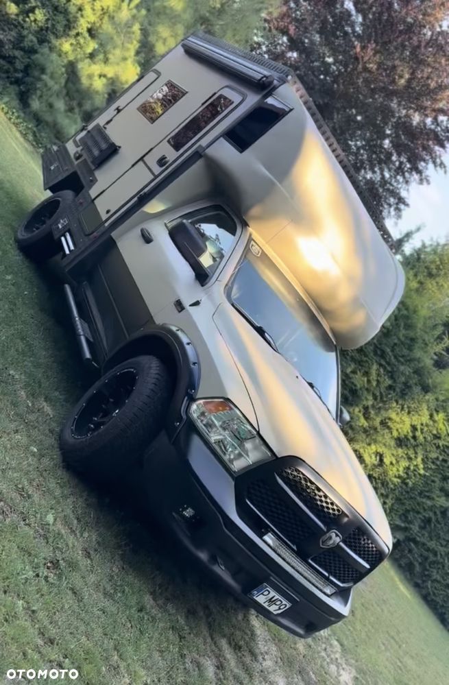 Dodge RAM - 2