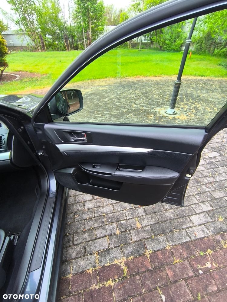 Subaru Legacy 2.0D Exclusive - 16