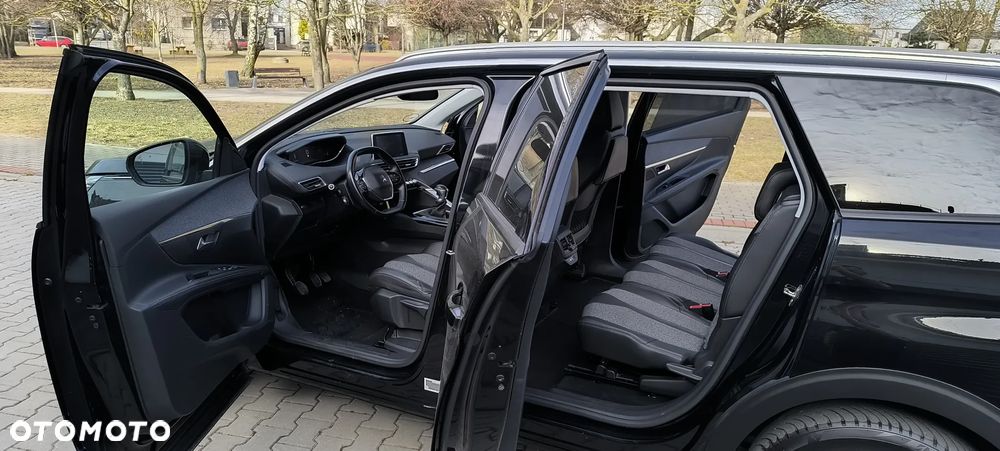 Peugeot 5008 BlueHDI 130 Allure Business-Paket - 4