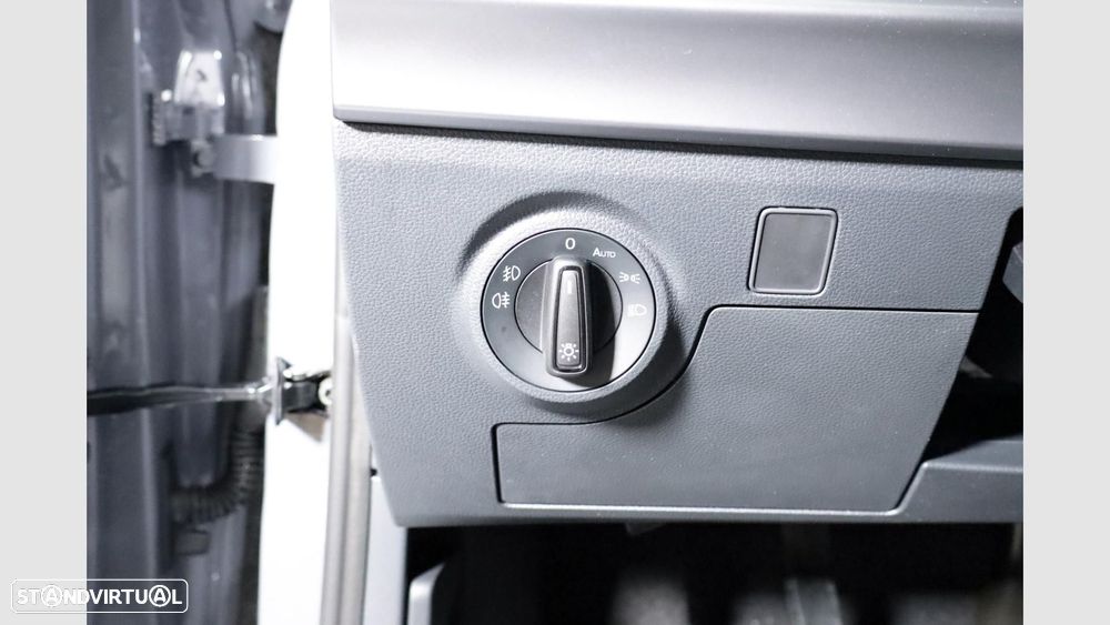 SEAT Ibiza 1.0 TSI FR - 11