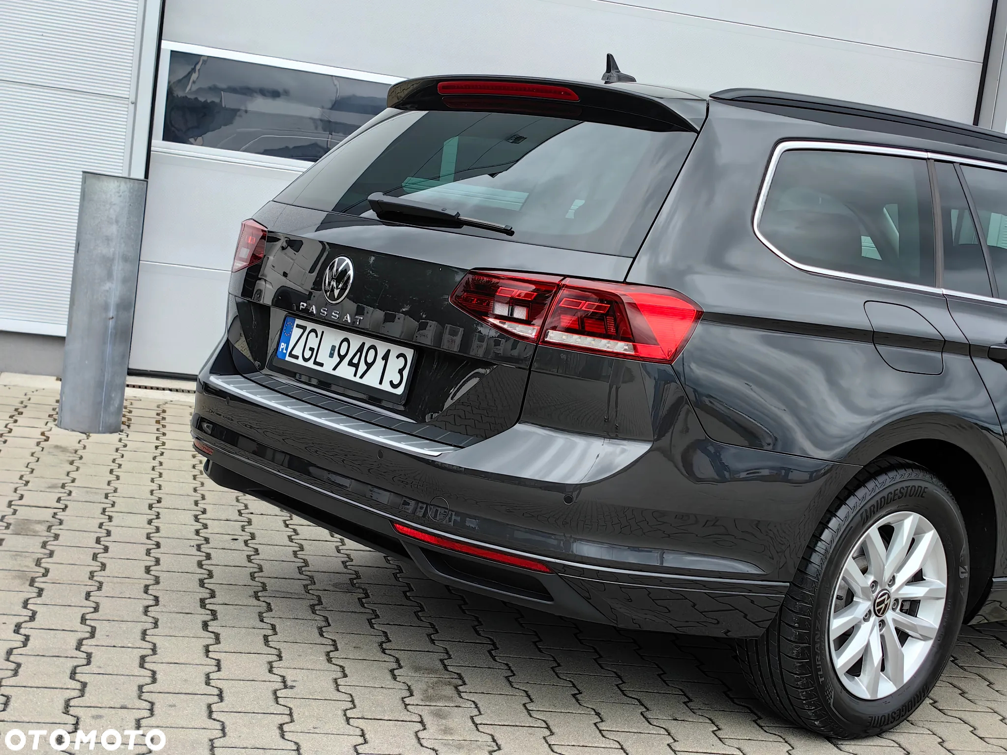 Volkswagen Passat Variant 1.5 TSI OPF DSG Highline - 39