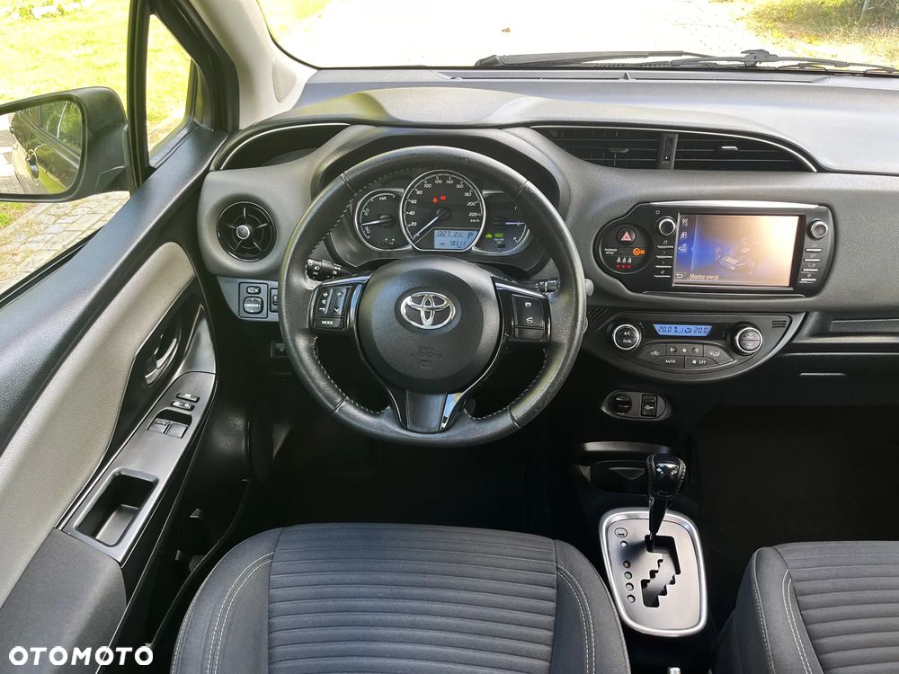 Toyota Yaris ver-hybrid-1-5-comfort - 35