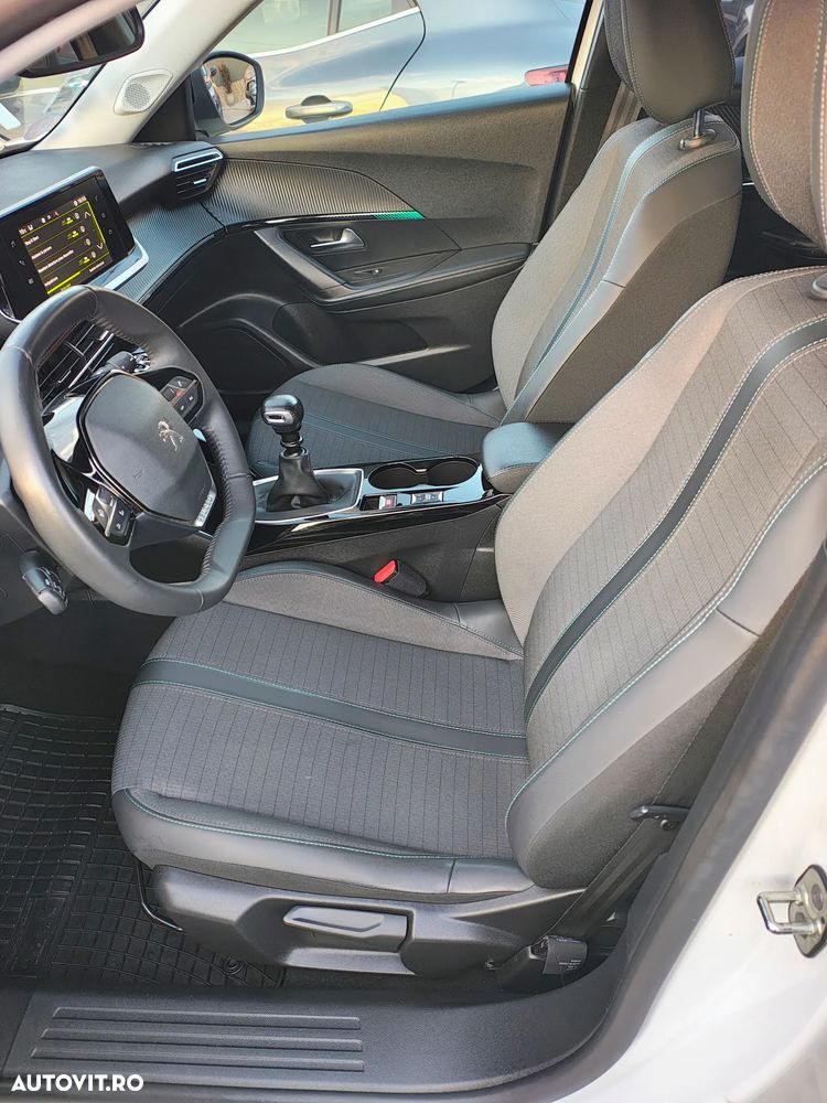 Peugeot 2008 PureTech 100 Stop&Start Allure - 11