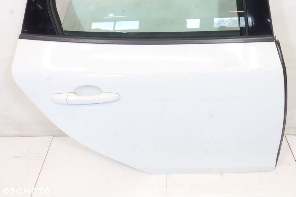 DRZWI PRAWY TYŁ VOLVO V40 II HATCHBACK - 4
