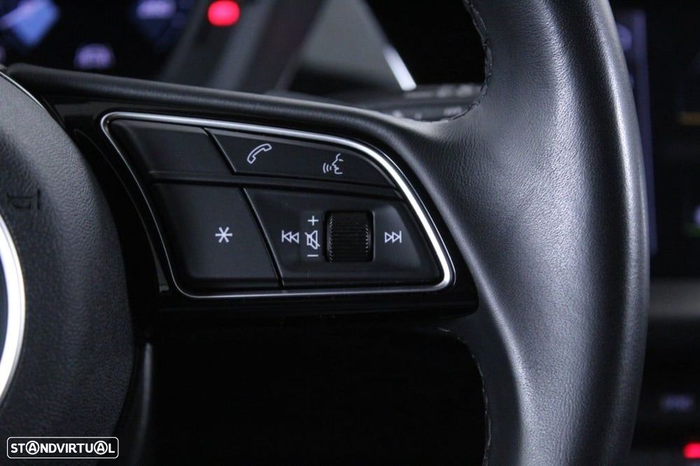 Audi A3 Sportback 30 TFSI Advanced S tronic - 24