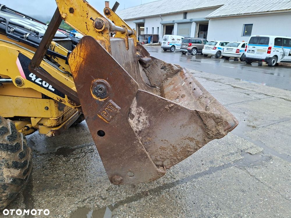 Caterpillar 429E 4X4 - 32