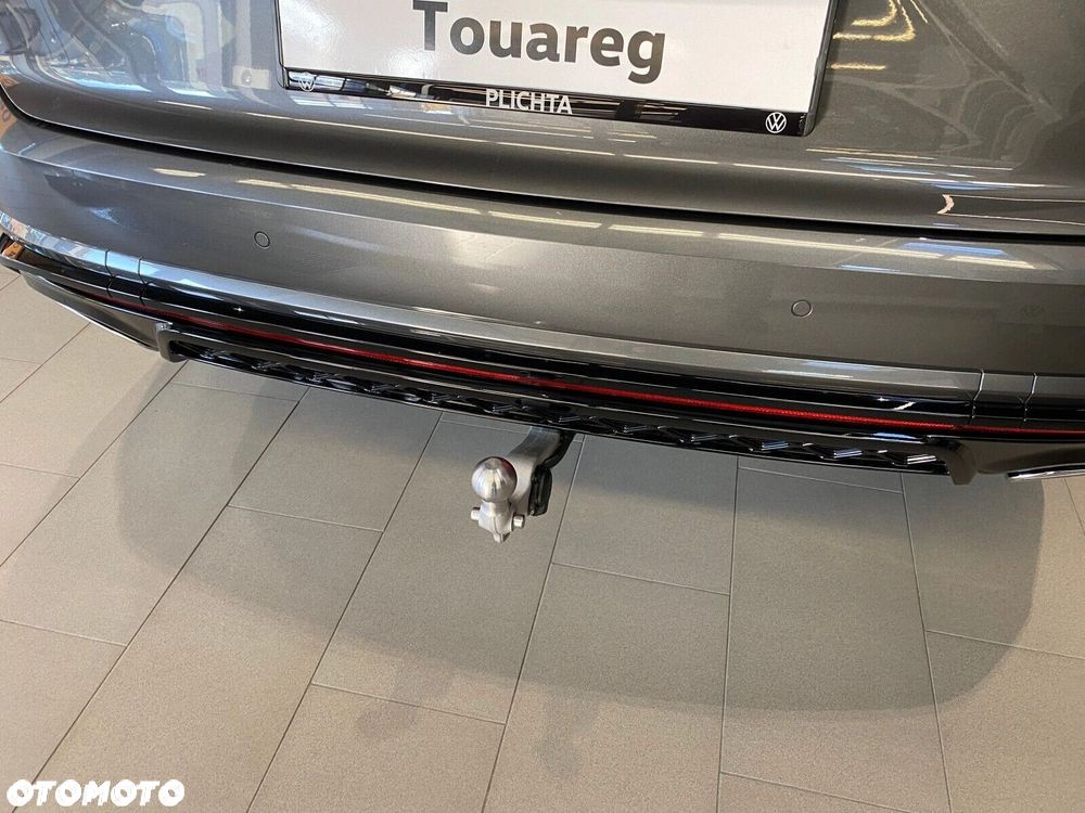Volkswagen Touareg 3.0 V6 TDI 4Motion R-Line Final Edition - 4
