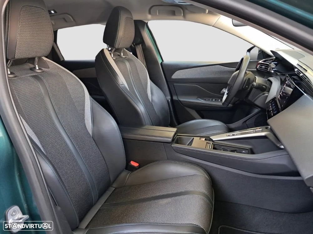 Peugeot 308 SW 1.2 PureTech Allure EAT8 - 13