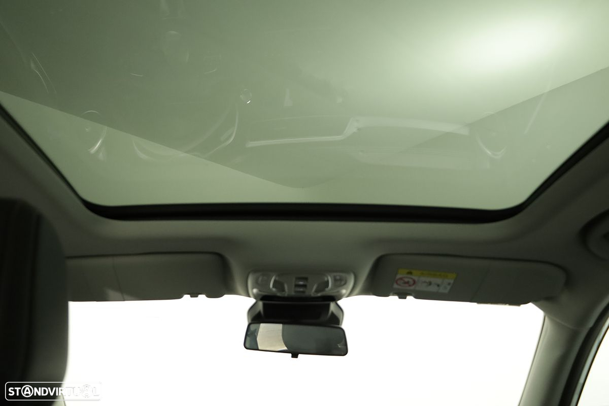 MG ZS EV 50.3 kWh Luxury - 24