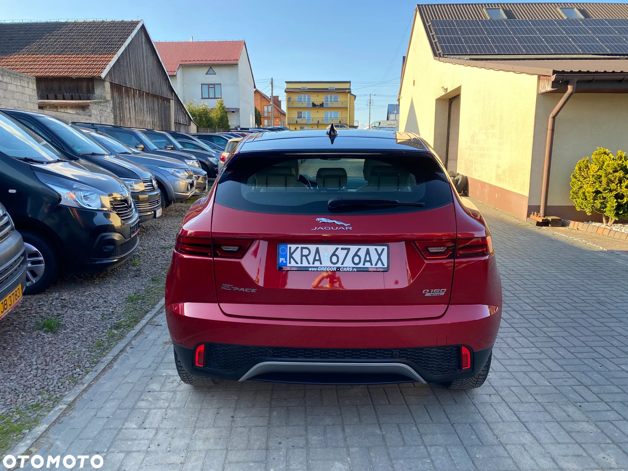 Jaguar E-Pace 2.0 i4D AWD R-Dynamic S - 5