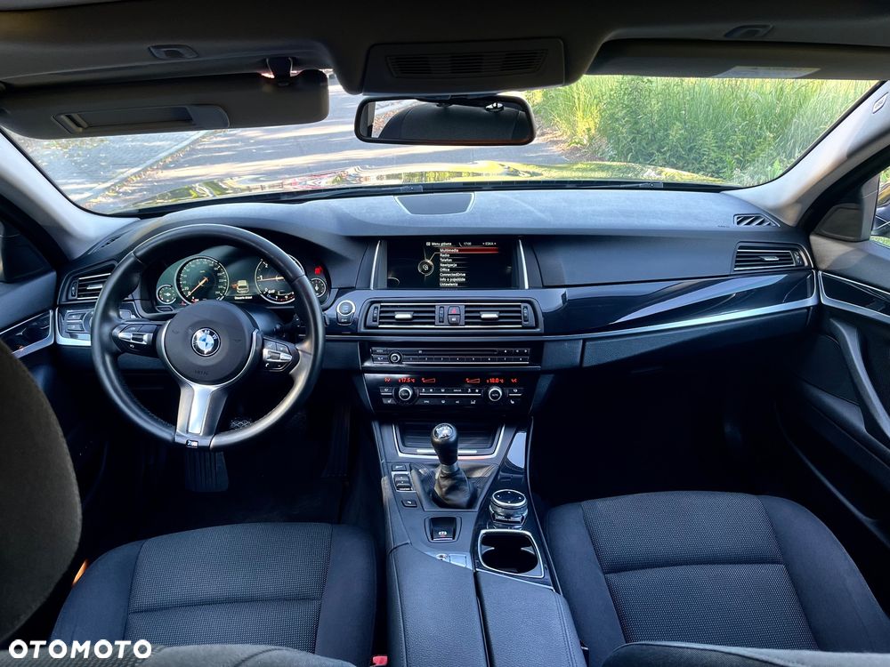 BMW Seria 5 520d - 16