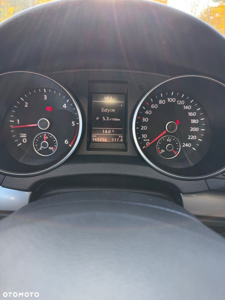 Volkswagen Golf - 15