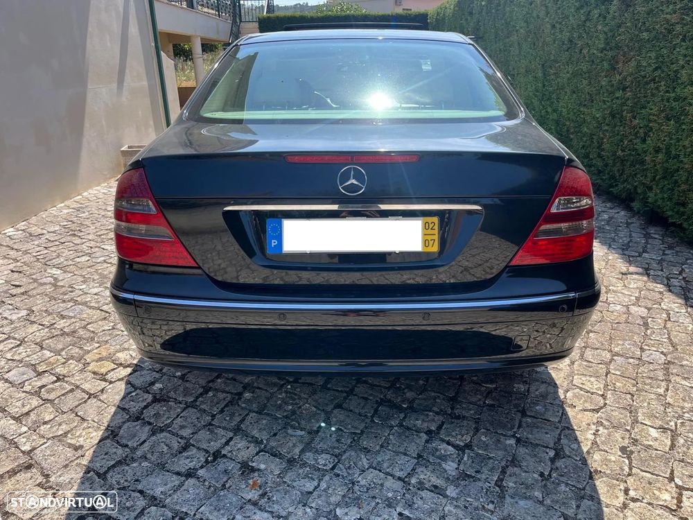 Mercedes-Benz E 220 CDI Avantgarde DPF - 38