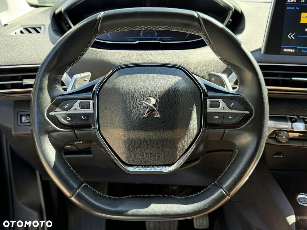 Peugeot 3008 1.5 BlueHDi Allure S&S EAT8 - 11