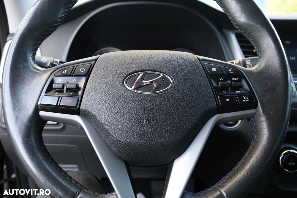 Hyundai Tucson 2.0 CRDI 4WD 6MT Premium - 26