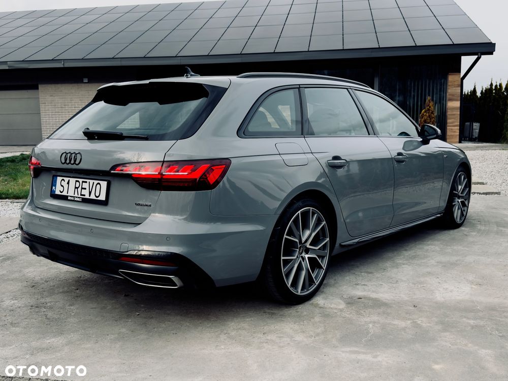 Audi A4 Avant 40 TDI quattro S tronic S line - 29