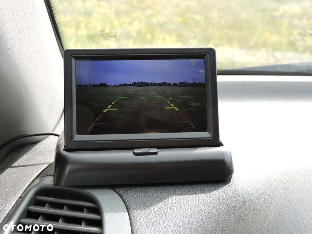 Mercedes-Benz Vito - 17