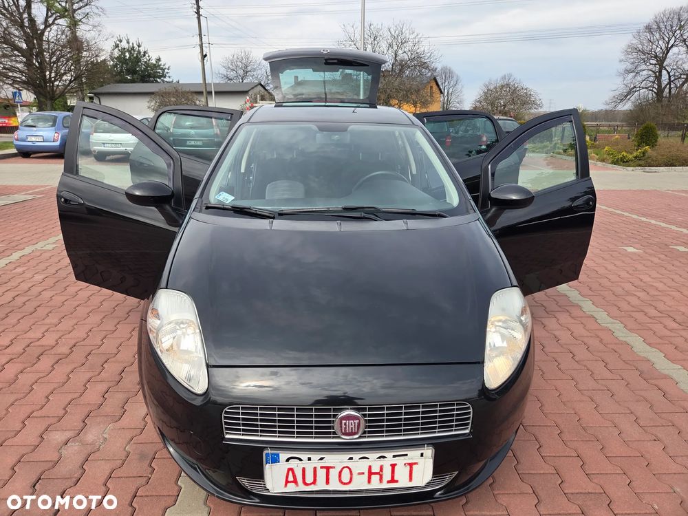 Fiat Grande Punto 1.4 8V Emotion - 38