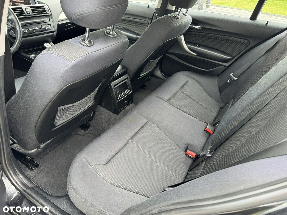 BMW Seria 1 - 21