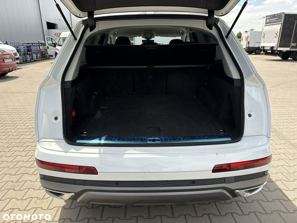 Audi Q7 - 16