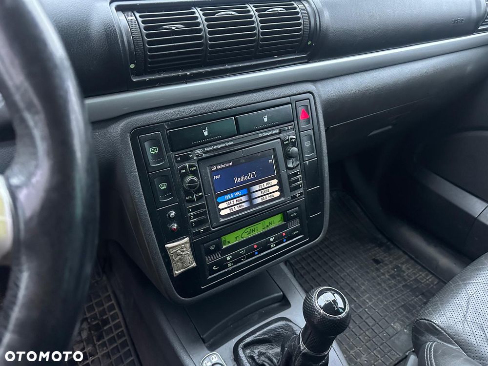 Ford Galaxy 1.9 TDI Trend X - 4