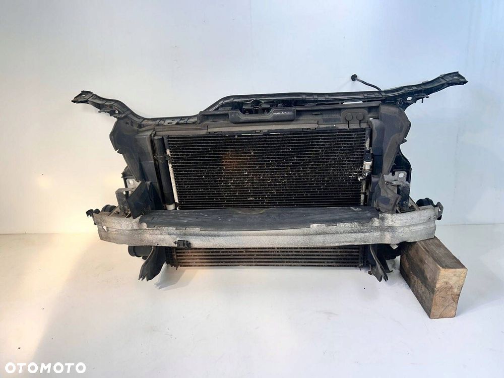 Audi Q5 SQ5 2011 Pas przedni 2.0 tdi manual CGLB kompletny - 1