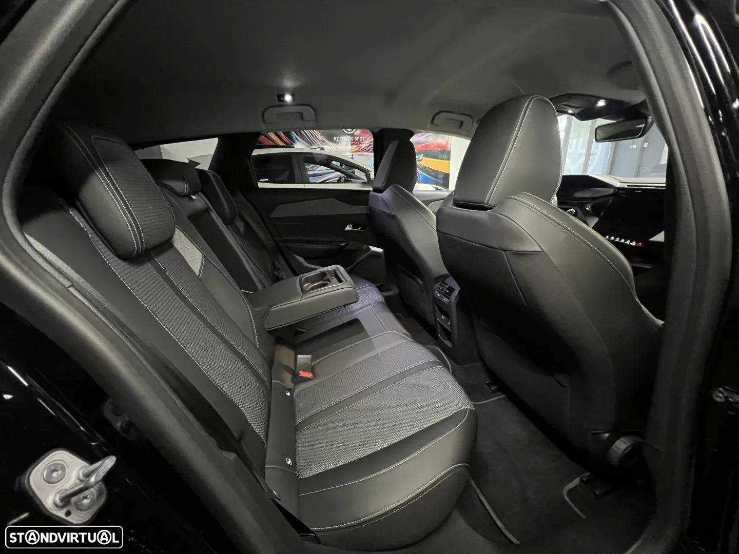 Peugeot 308 SW 1.5 BlueHDi Allure EAT8 - 36