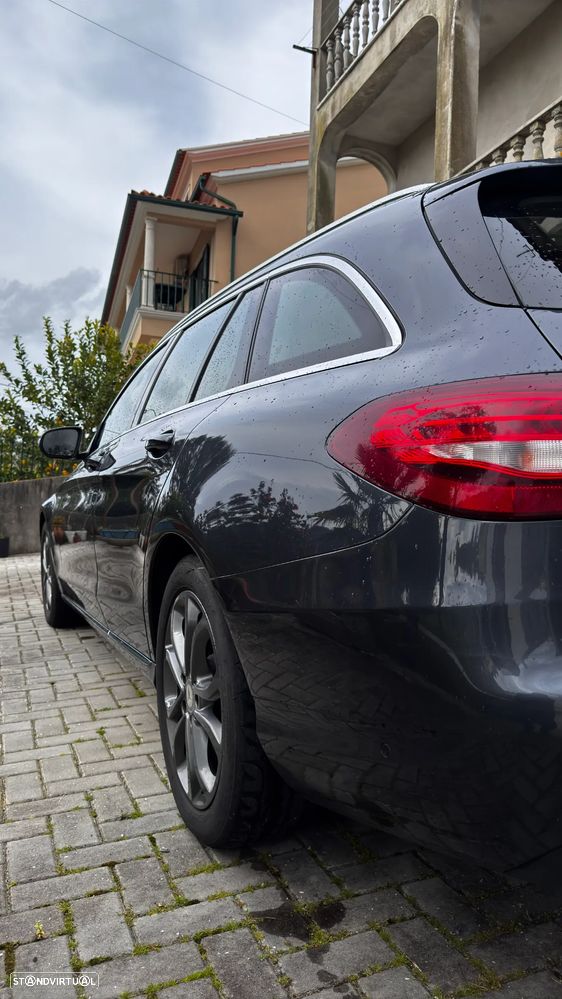 Mercedes-Benz C 200 - 6