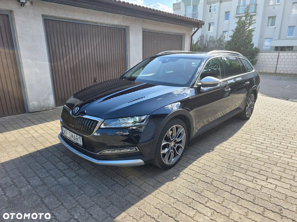Skoda Superb 2.0 TDI SCR 4x4 Scout DSG - 8