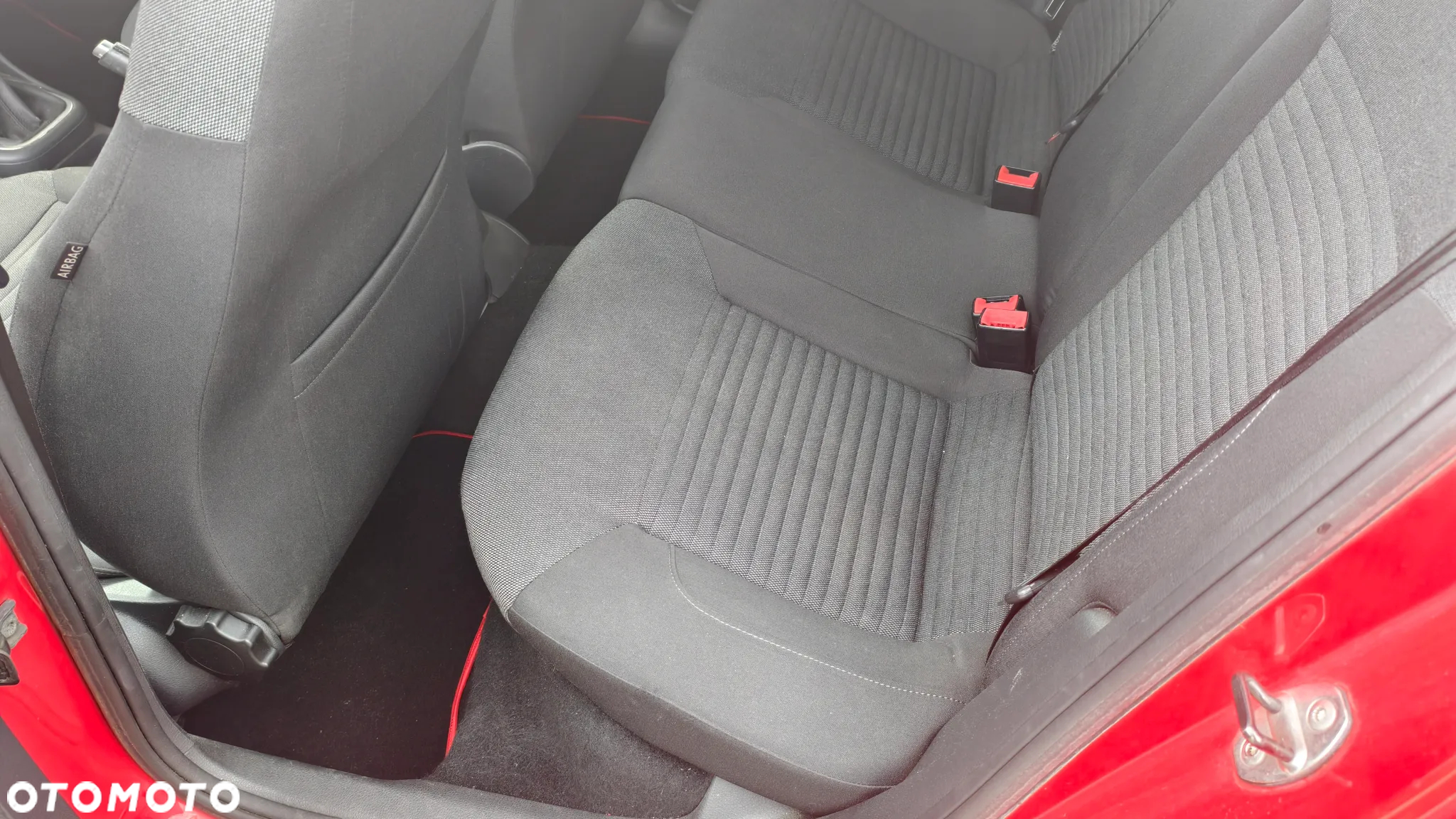 Volkswagen Polo 1.4 16V Comfortline - 10
