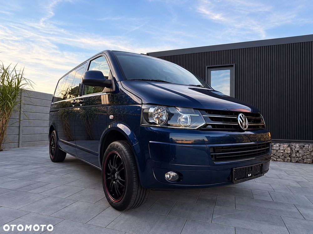 Volkswagen Multivan - 1