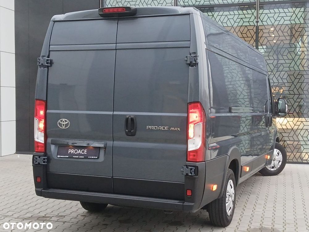 Toyota PROACE MAX - 12