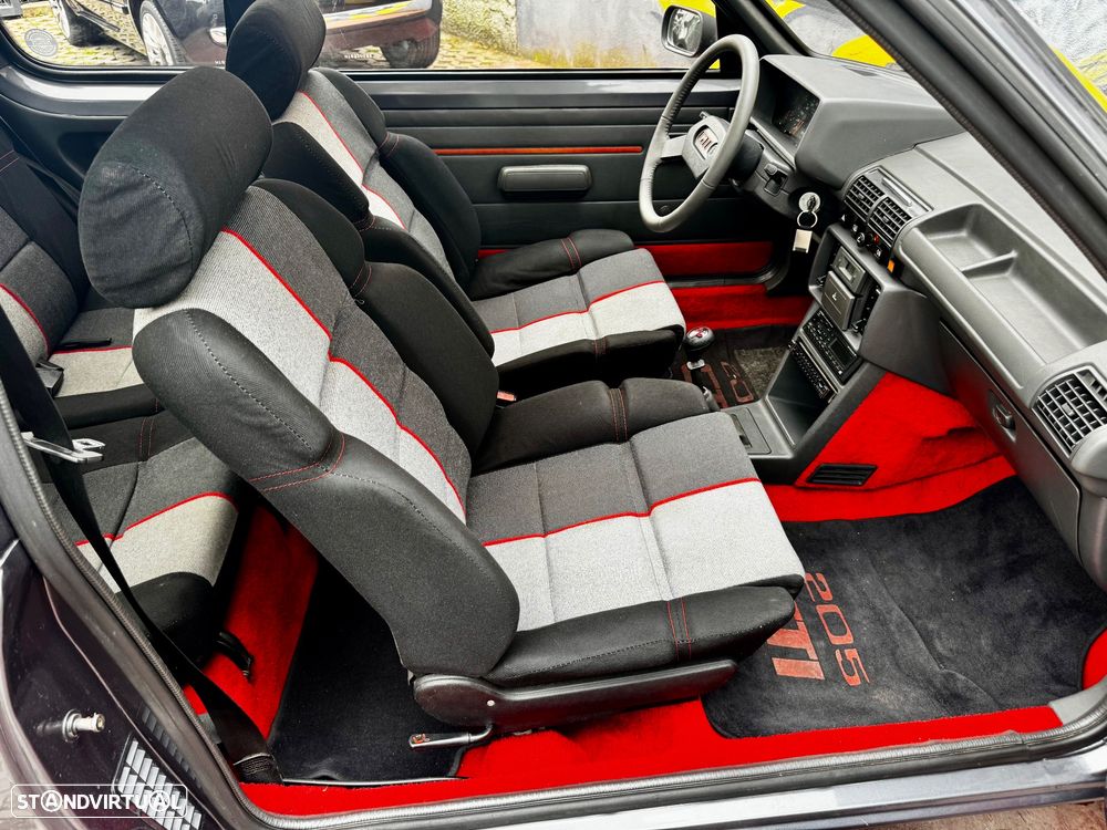Peugeot 205 1.9 GTi - 21