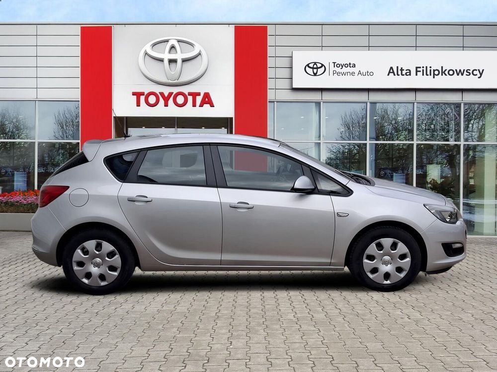 Opel Astra - 6