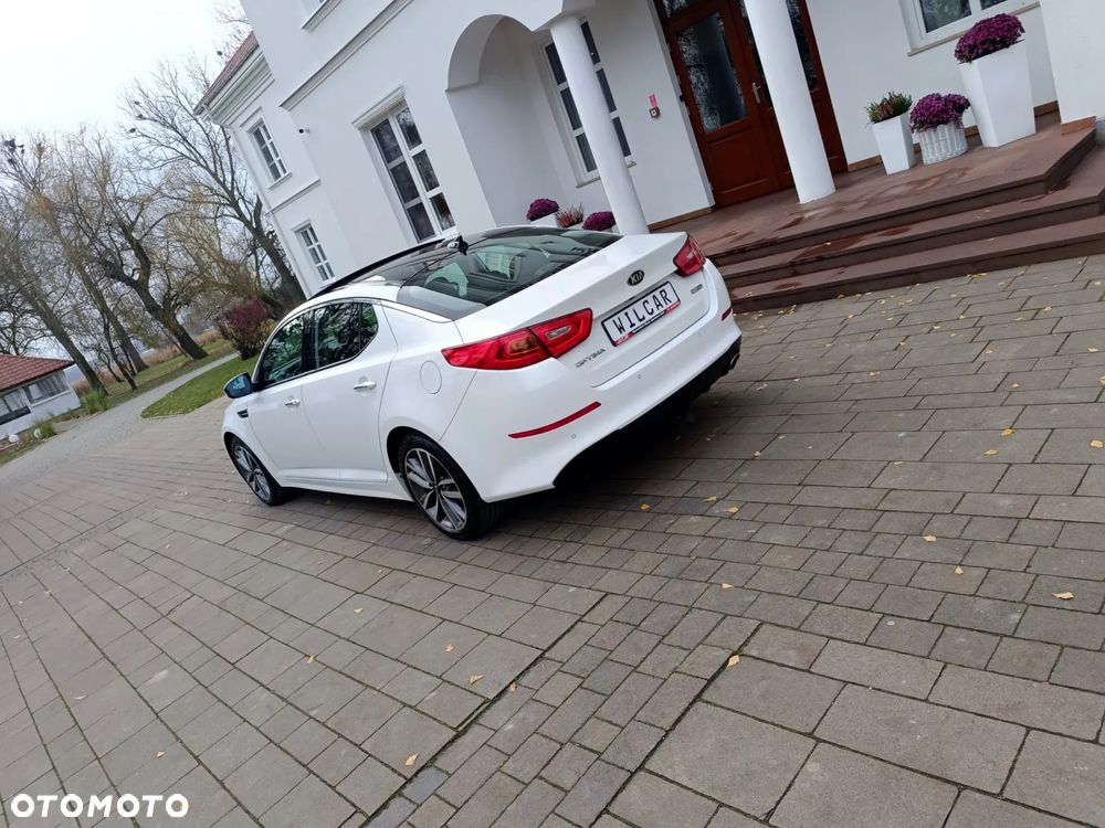 Kia Optima 1.7 CRDI Edition 7 - 14