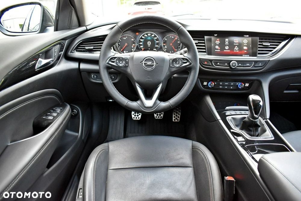 Opel Insignia 2.0 CDTI Executive 4x4 S&S - 15